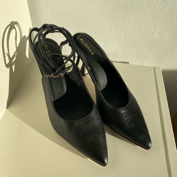 SOLD Alohas Louise heels - Picture 2 of 6